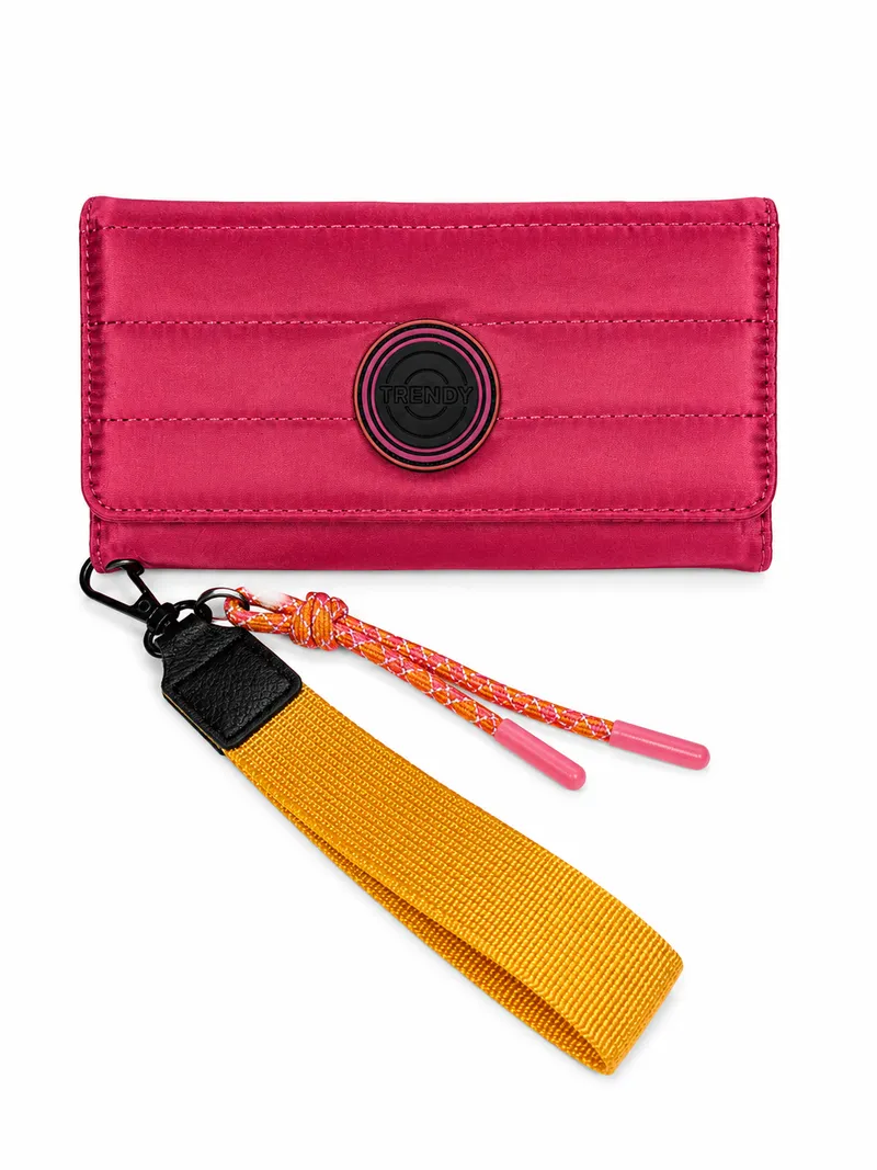 Sobre Puffer Trendy Correa Fucsia, color fucsia
